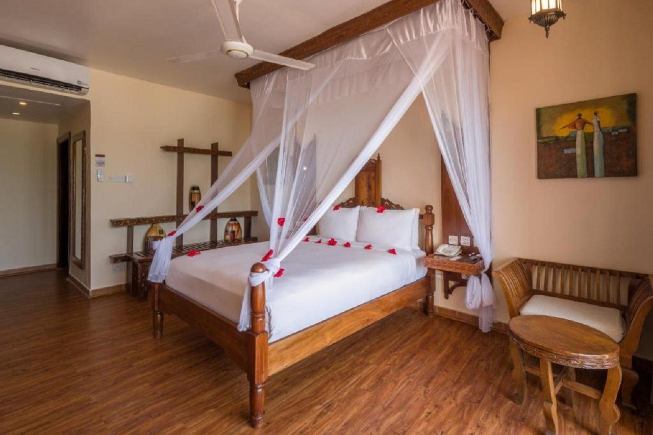 Resort Turaco